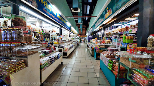Kipmall Tampoi