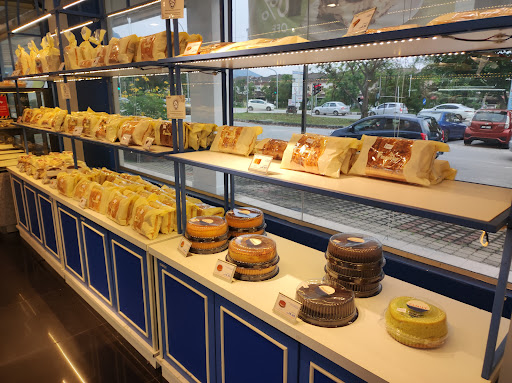 Family Bakery Kampar New Town