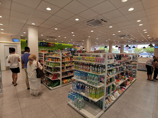 FamilyMart Mentakab