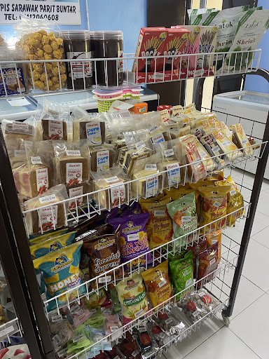 Kek Lapis Sarawak Parit Buntar