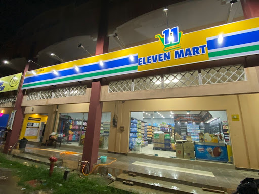 Pasaraya Eleven Mart Pasir Mas