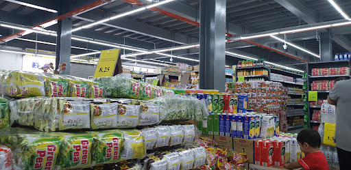 Bataras Superstore Kundasang