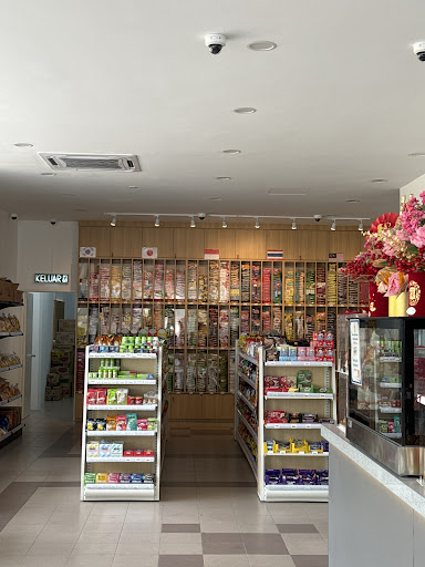 GRAND WORLD MART