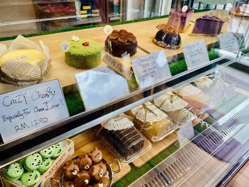 Naux Pastry