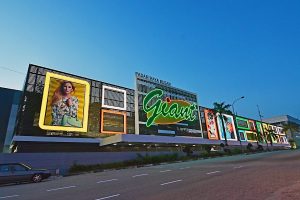 Giant Plentong