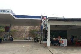 Petron Lipis